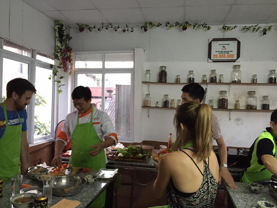 Vietnam Apple Homestay Hanoi Bagian luar foto